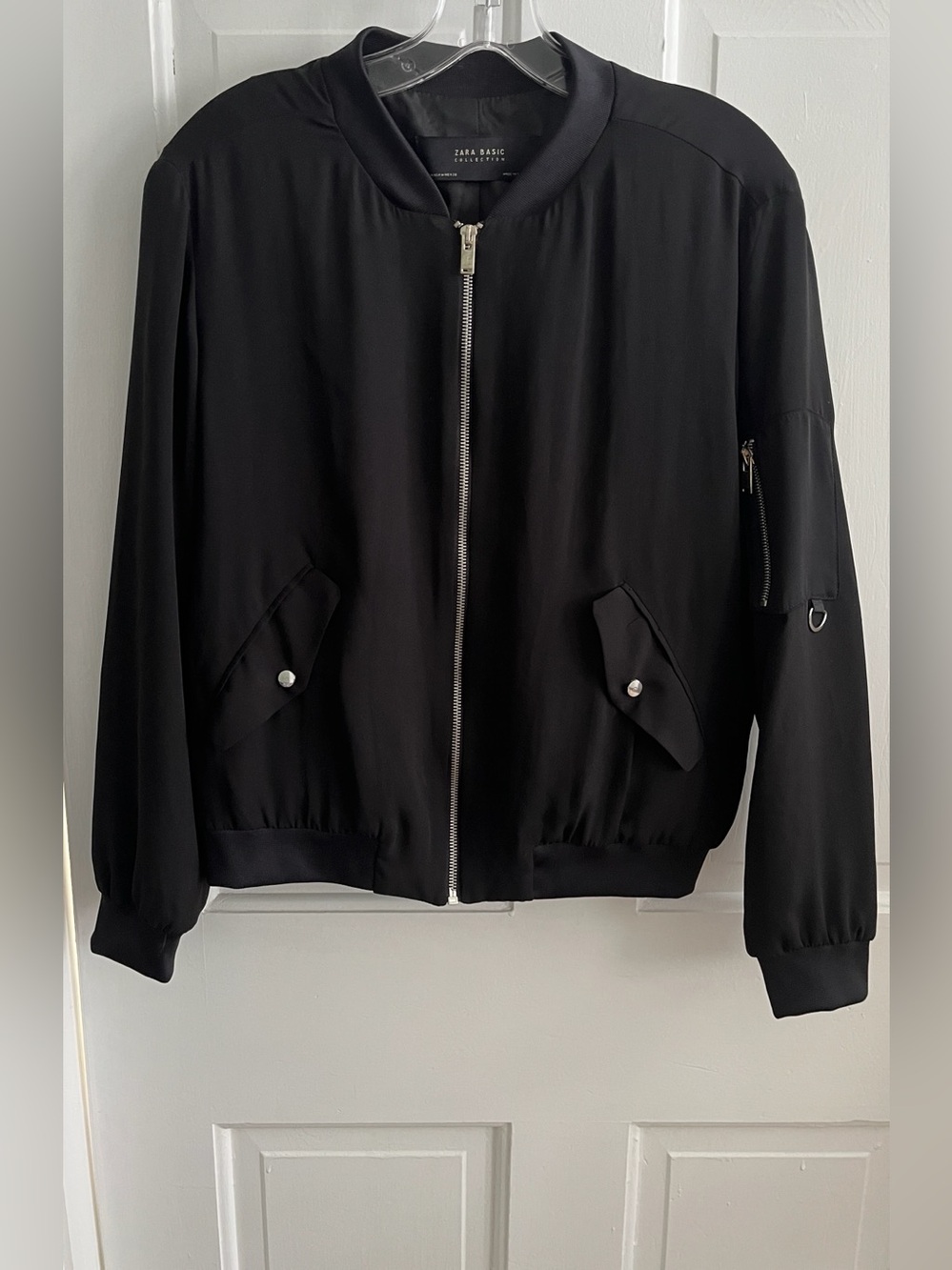 Zara Basic black zip front jacket